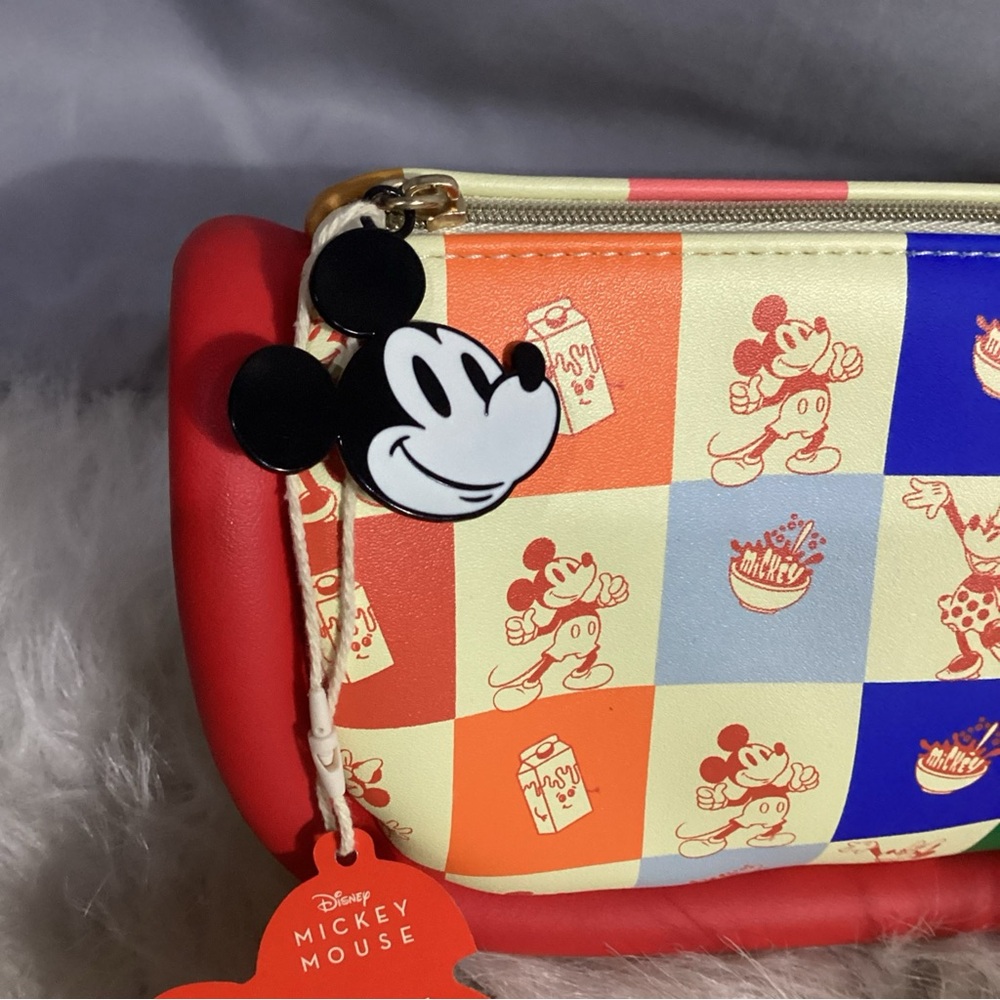 SPECTRUM x Disney Mickey Mouse Breakfast Buddies Makeup Cosmetic Bag Limt Ed - Picture 4 of 11